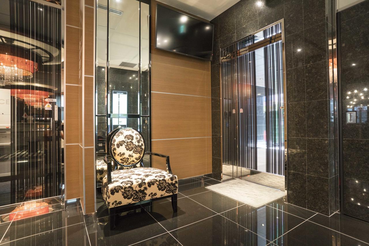 APA Hotel Akihabaraeki-Denkigaiguchi Tokyo Bagian luar foto
